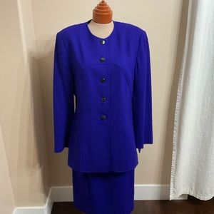 Kasper & Company skirt suit